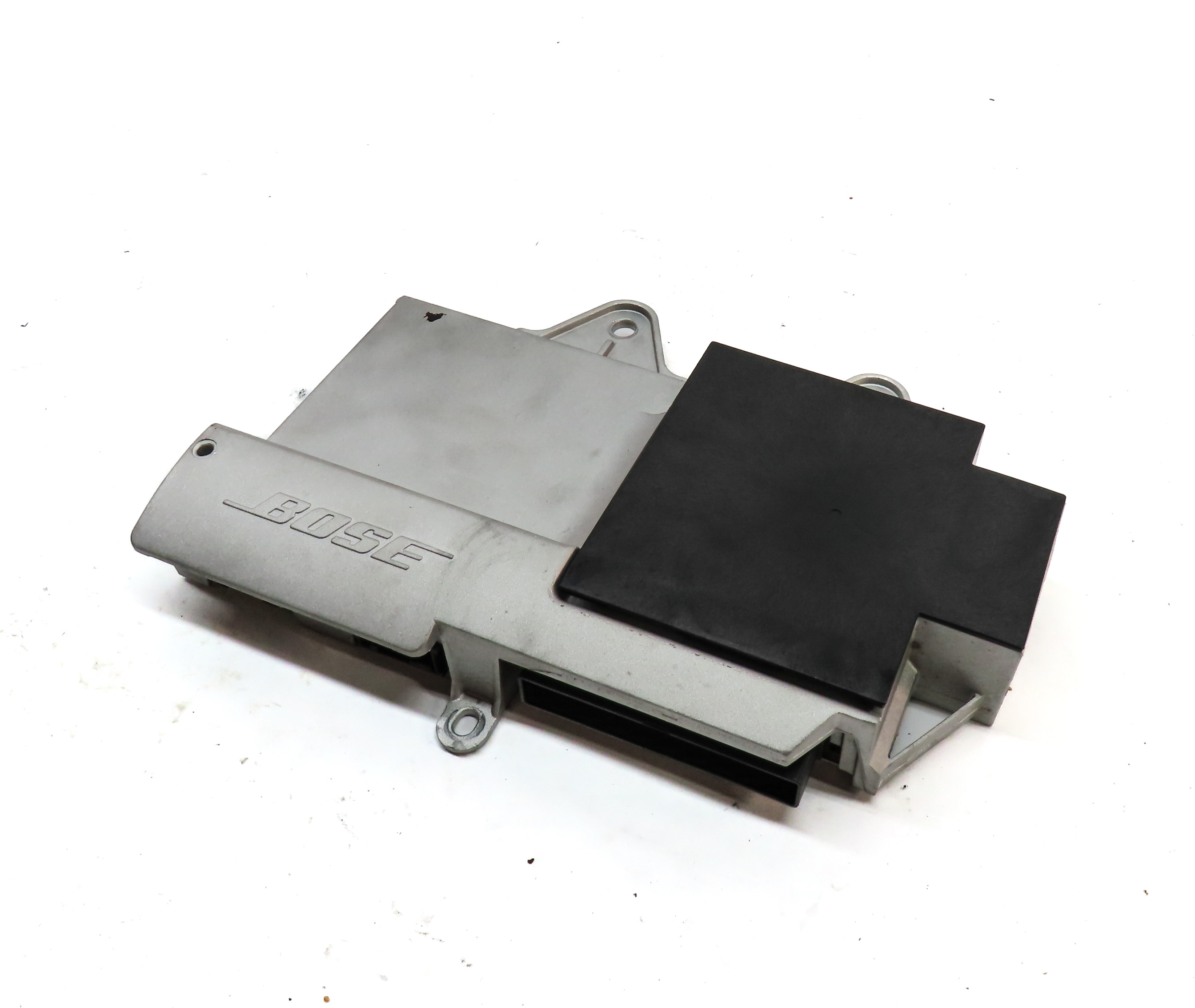 2011-2016 PORSCHE 911 MACAN CAYENNE (991 958 95B) BOSE AUDIO AMP AMPLIFIER — exact item pictured